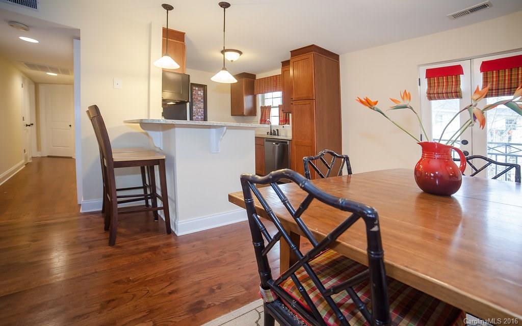 4919 Park Road, Unit E Charlotte, NC 28209 - Photo 6 of 17 Gallery Image 6
