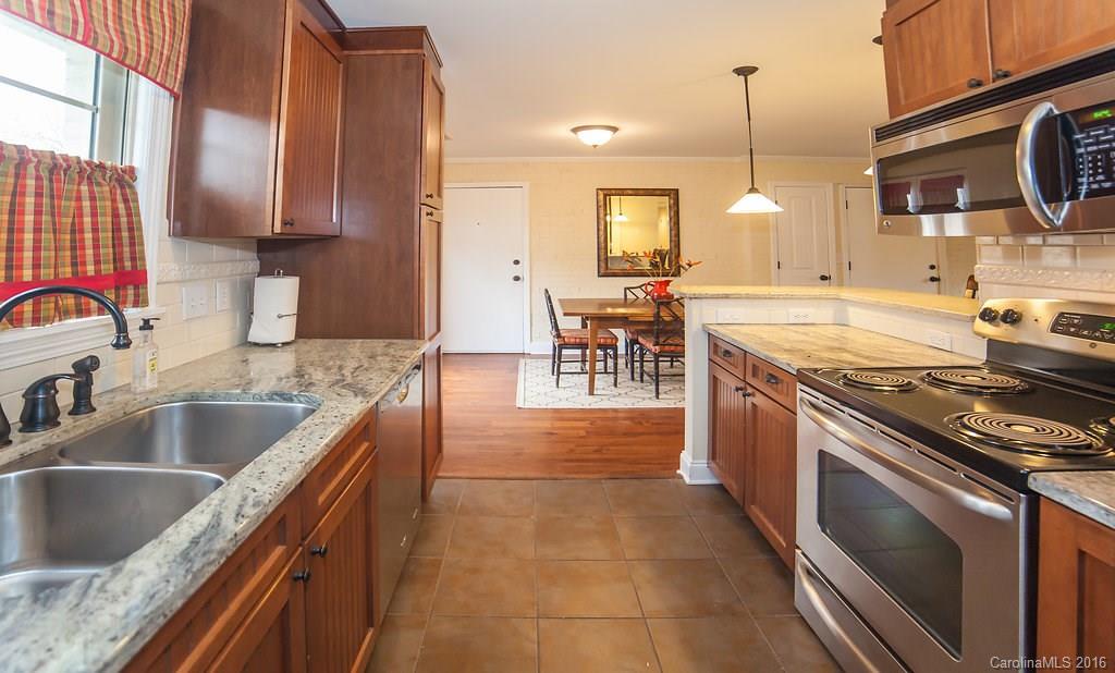 4919 Park Road, Unit E Charlotte, NC 28209 - Photo 10 of 17 Gallery Image 10
