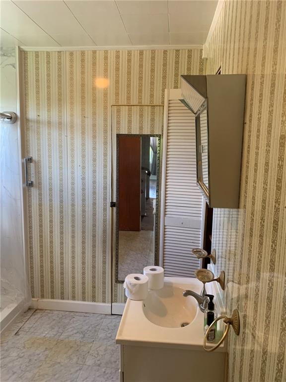 5102 Curry Road Pittsburgh, PA 15236 - Photo 18 of 25 Gallery Image 18