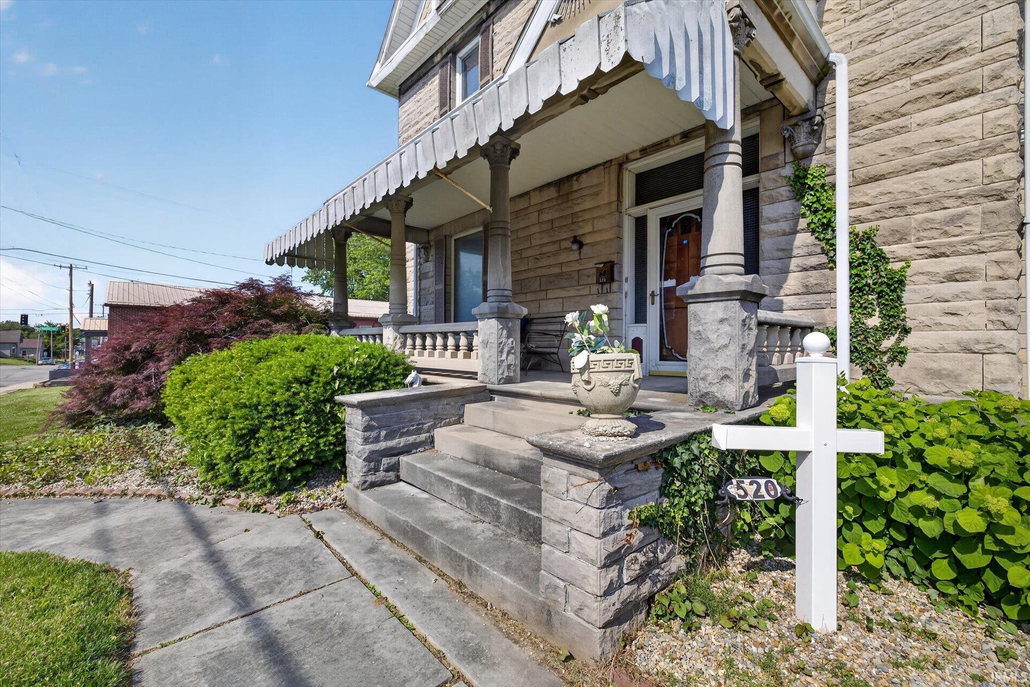 520 South Meridian Street Washington, IN 47501 - Photo 2 of 36