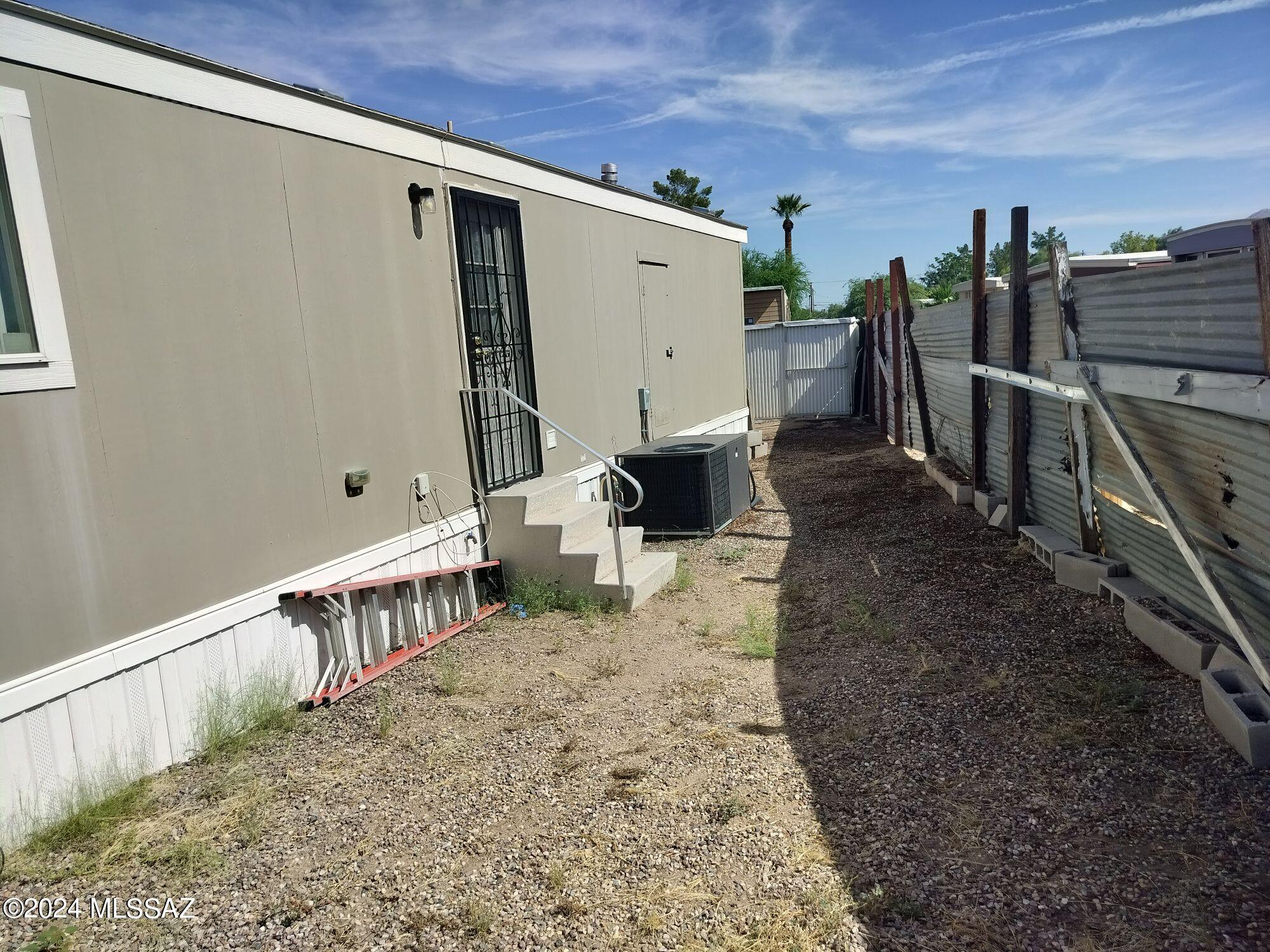 3120 North Romero Road, Unit 45 Tucson, AZ 85705 - Photo 4 of 11