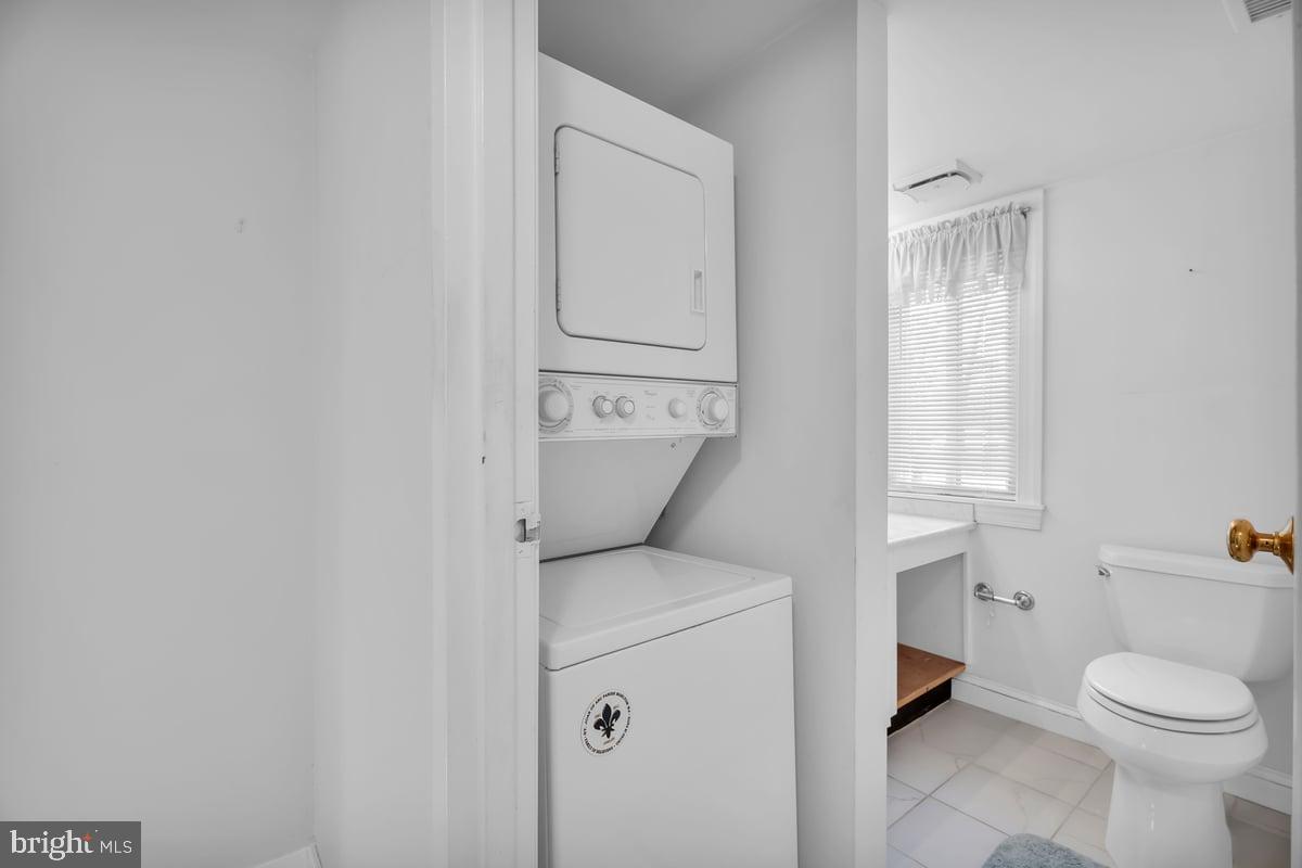 223 James Marlton, NJ 08053 - Photo 14 of 28 a bathroom with a toilet sink and mirror