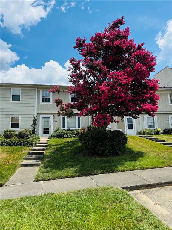 5725 Bramblegate Road Greensboro, NC 27409 - Photo 1 of 16 Gallery Image 1