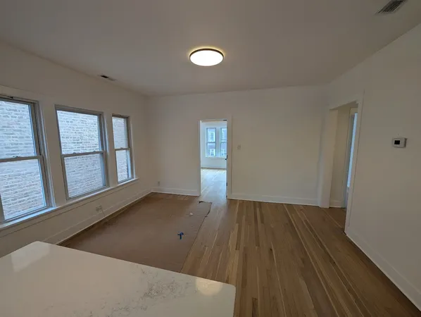 $2,200 | 1522 West Ardmore Avenue, Unit 2W, Chicago, IL 60660