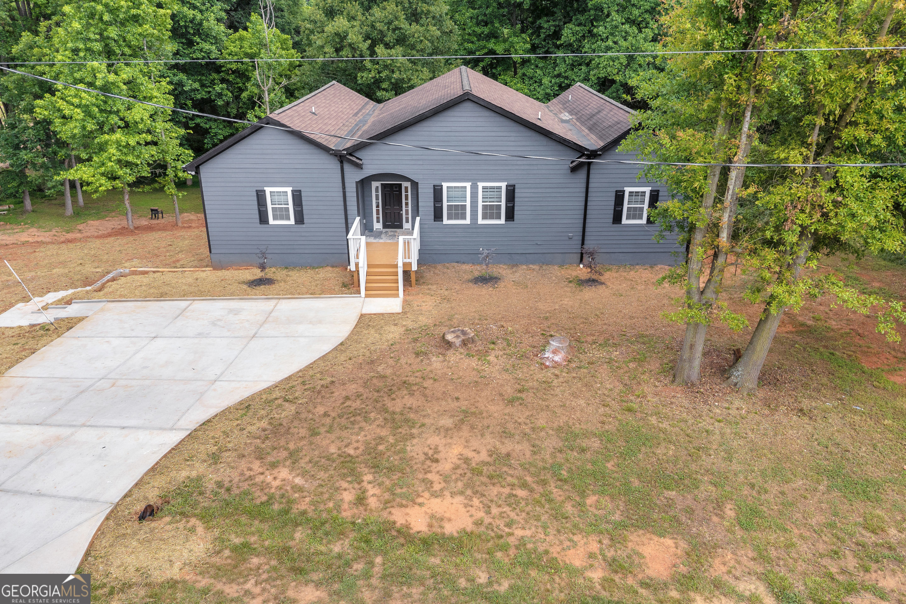 599 Chambers Road Commerce, GA 30530 - Photo 3 of 61
