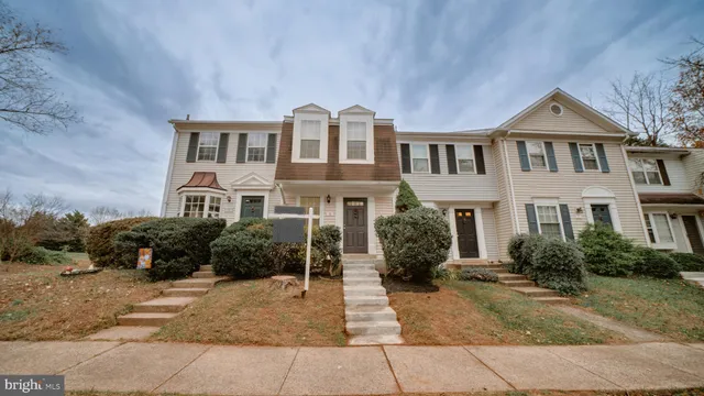 $415,000 | 3 Palmer Court, Sterling, VA 20165