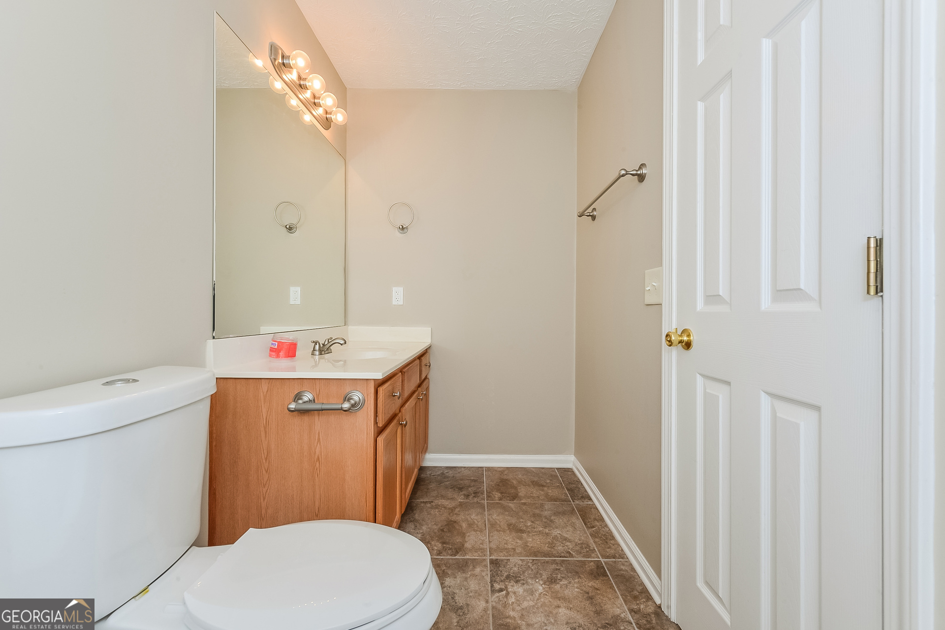 815 Lakeside Circle Covington, GA 30016 - Photo 13 of 17