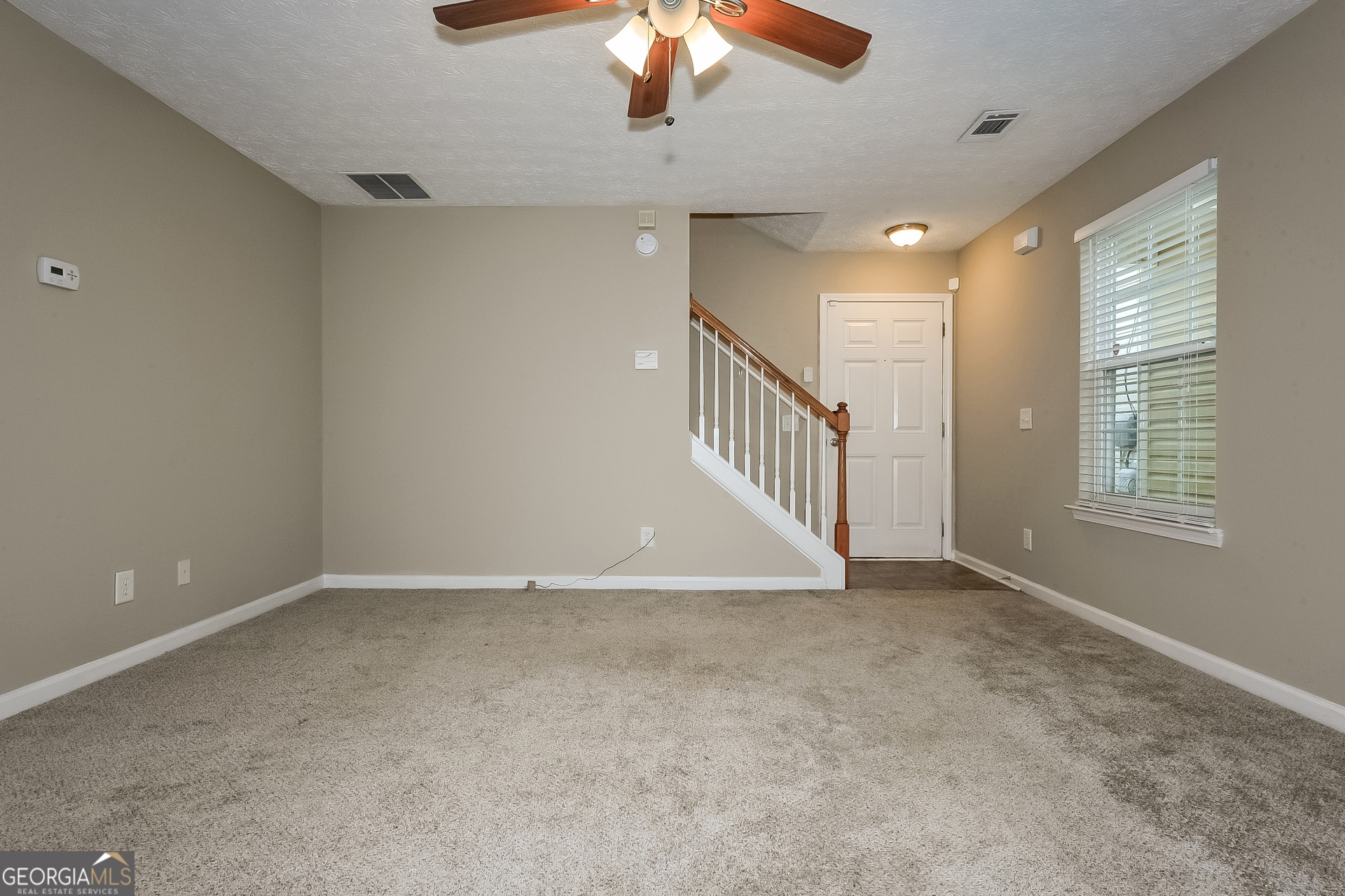 815 Lakeside Circle Covington, GA 30016 - Photo 4 of 17