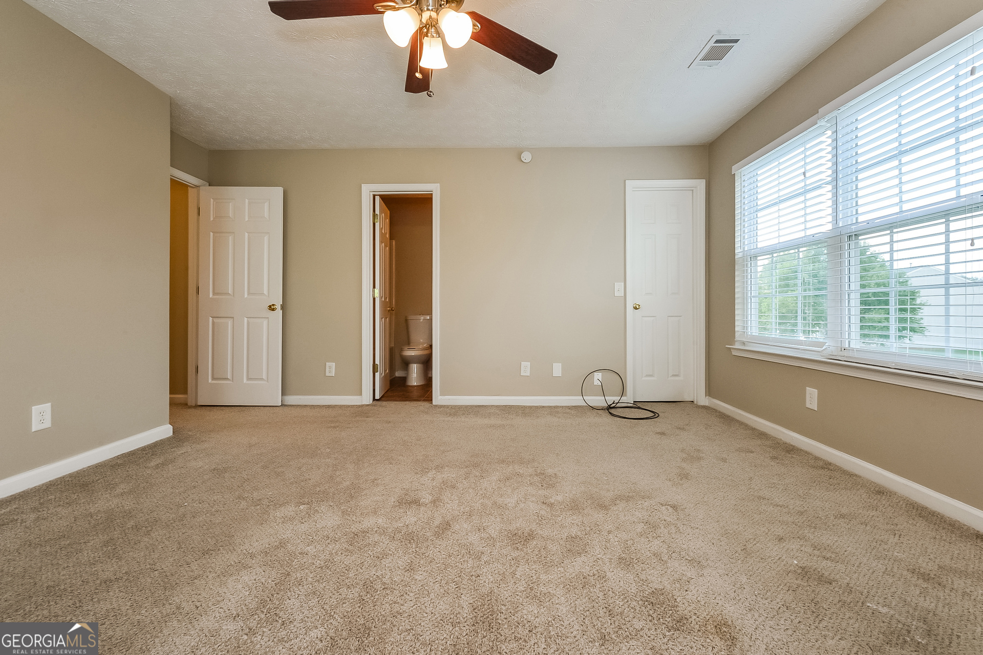 815 Lakeside Circle Covington, GA 30016 - Photo 7 of 17