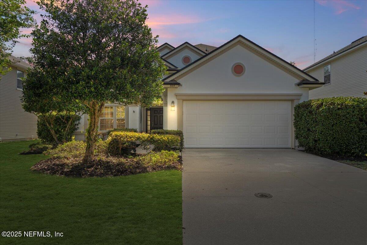 924 South Garden Lk Dr  