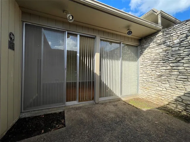 $319,950 | 4500 Westridge Avenue, Unit 18, Fort Worth, TX 76116