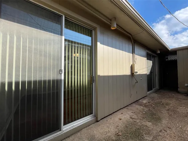 $269,500 | 4500 Westridge Avenue, Unit 18, Fort Worth, TX 76116