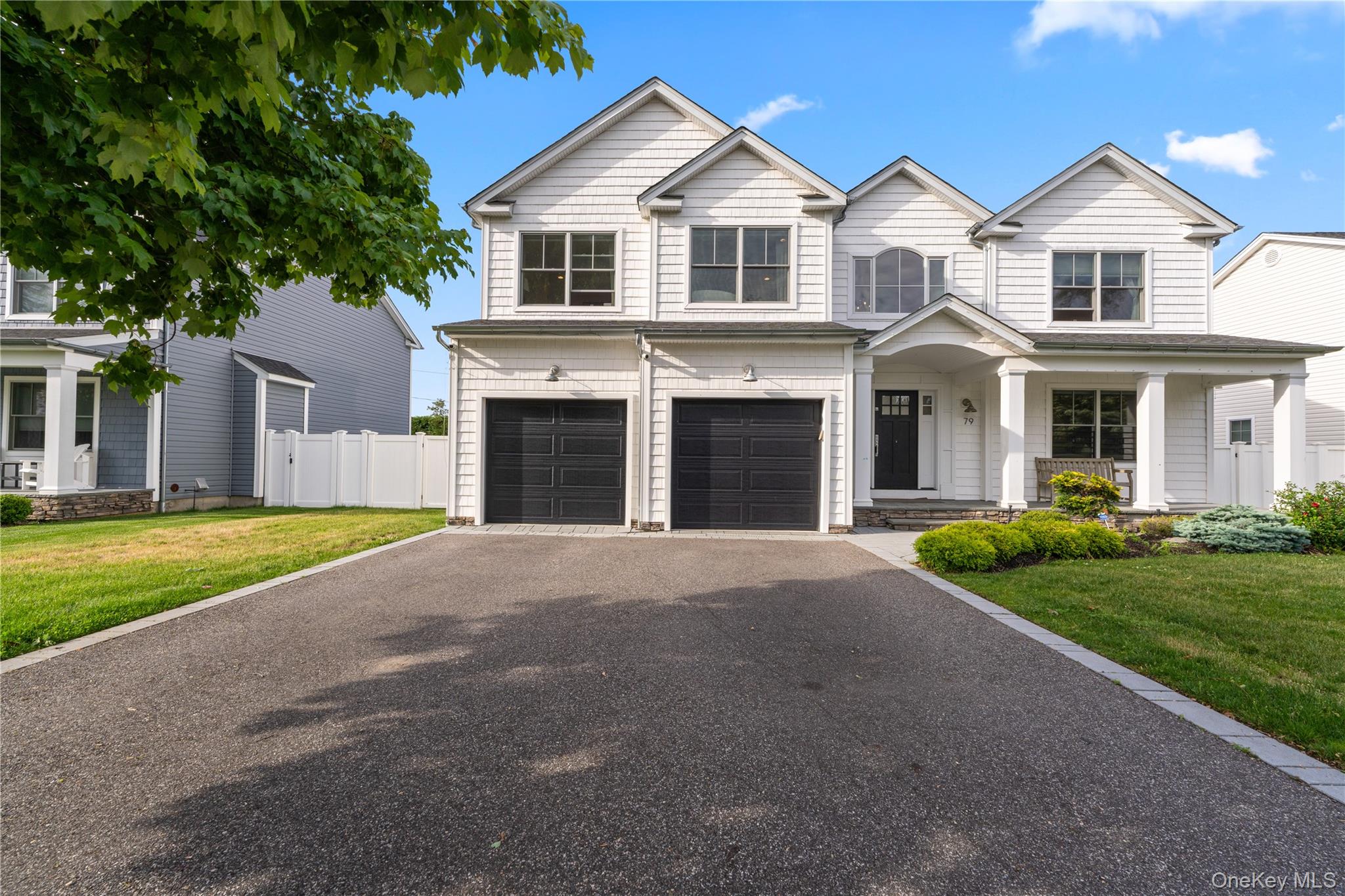79 Joyce Road Plainview, NY 11803 - Photo 2 of 22