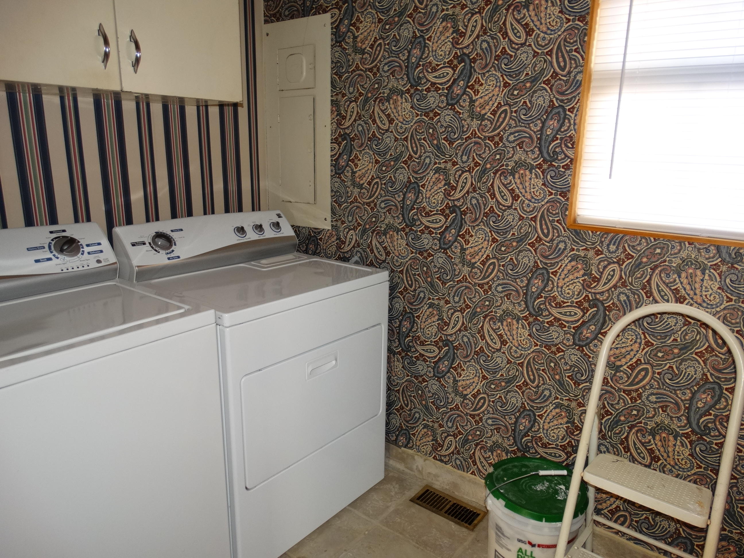 455 Nash Mill Road Ewing, VA 24248 - Photo 14 of 23 DSC02785