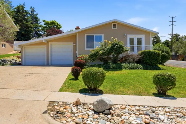 $685,000 | 2312 Cinnabar Lane, Salt Lake City, UT 84121