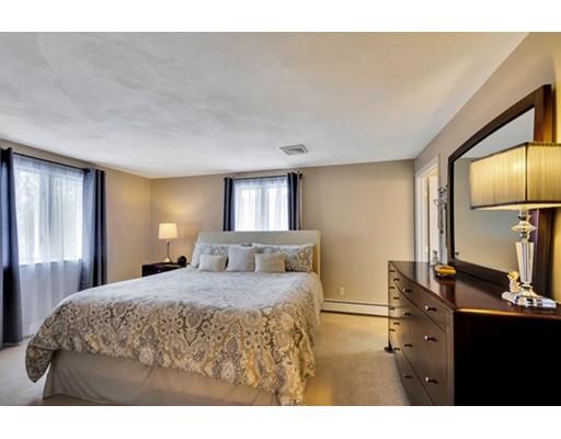 8 Briarwood Road Woburn, MA 01801 - Photo 15 of 30