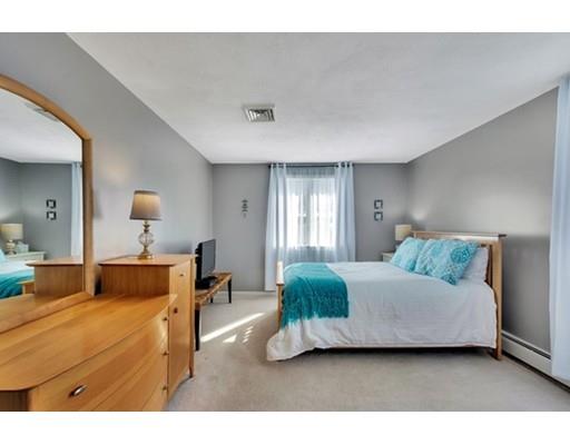 8 Briarwood Road Woburn, MA 01801 - Photo 18 of 30