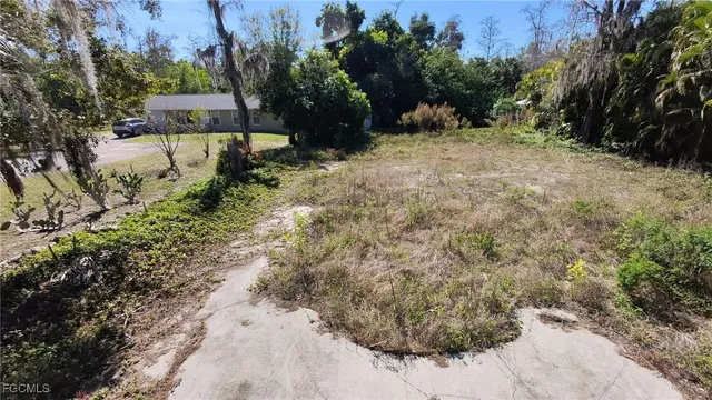 $359,000 | 5780 Dogwood Way, Naples, FL 34116