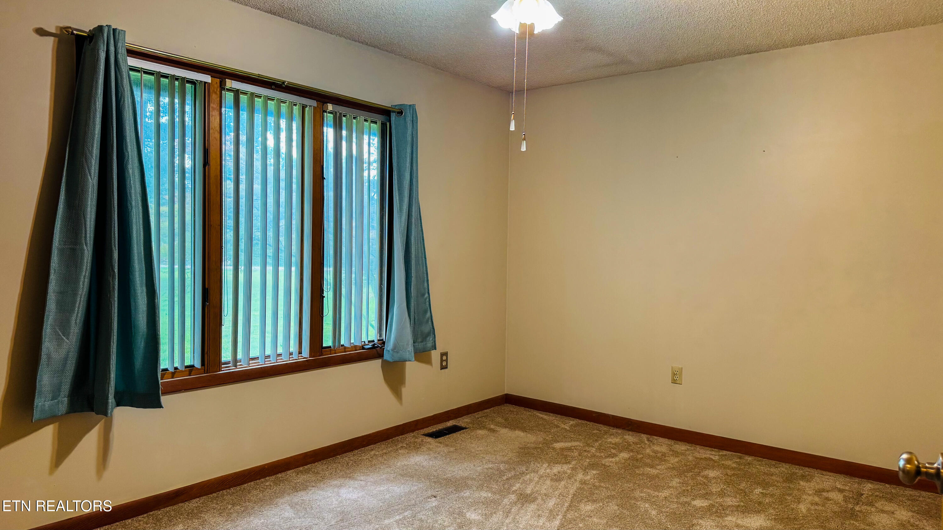 2539 Annadell Road Pioneer, TN 37847 - Photo 35 of 60 IMG_8112