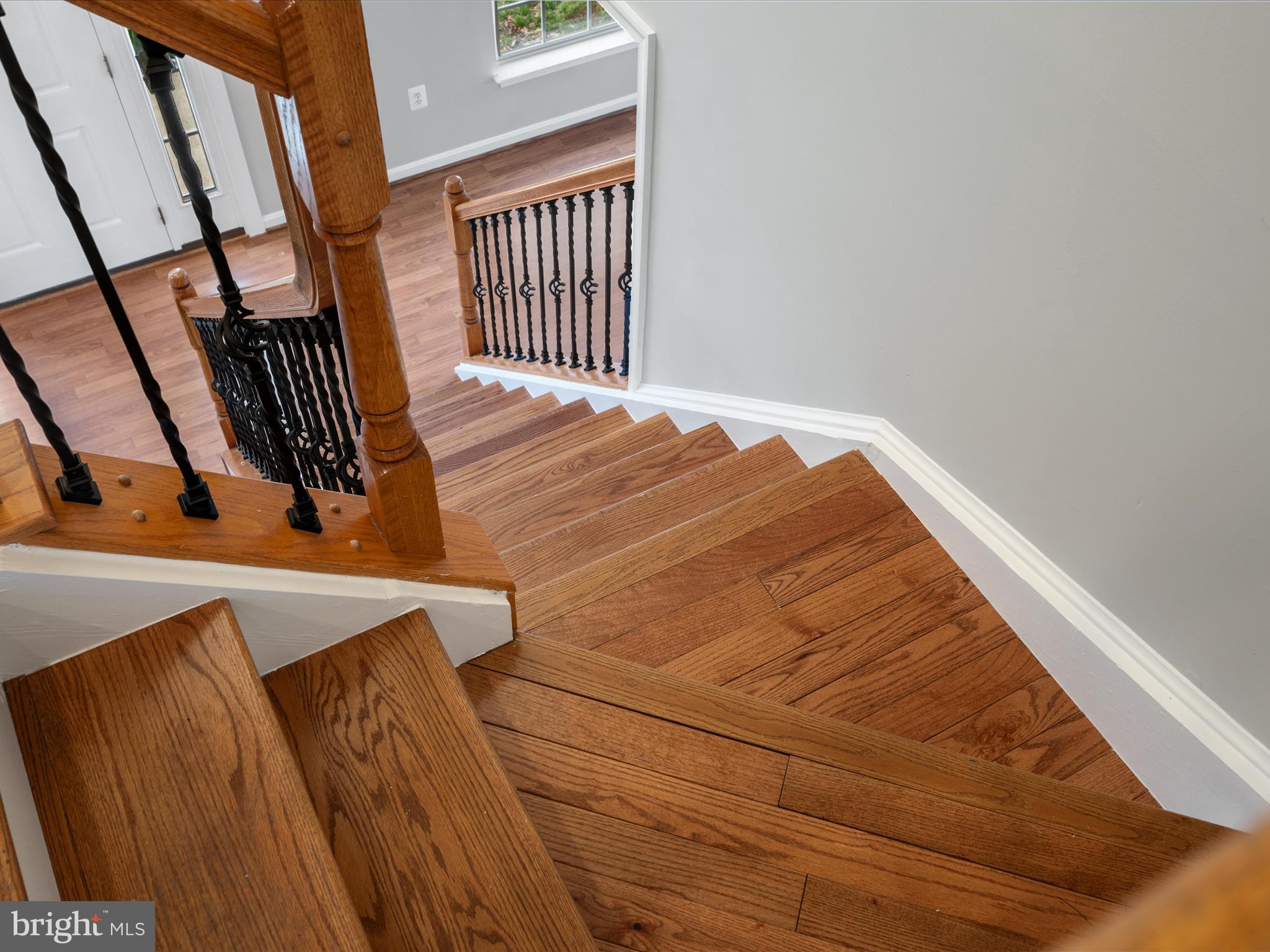26 Limestone Way Fredericksburg, VA 22406 - Photo 28 of 67 a view of balcony with wooden floor