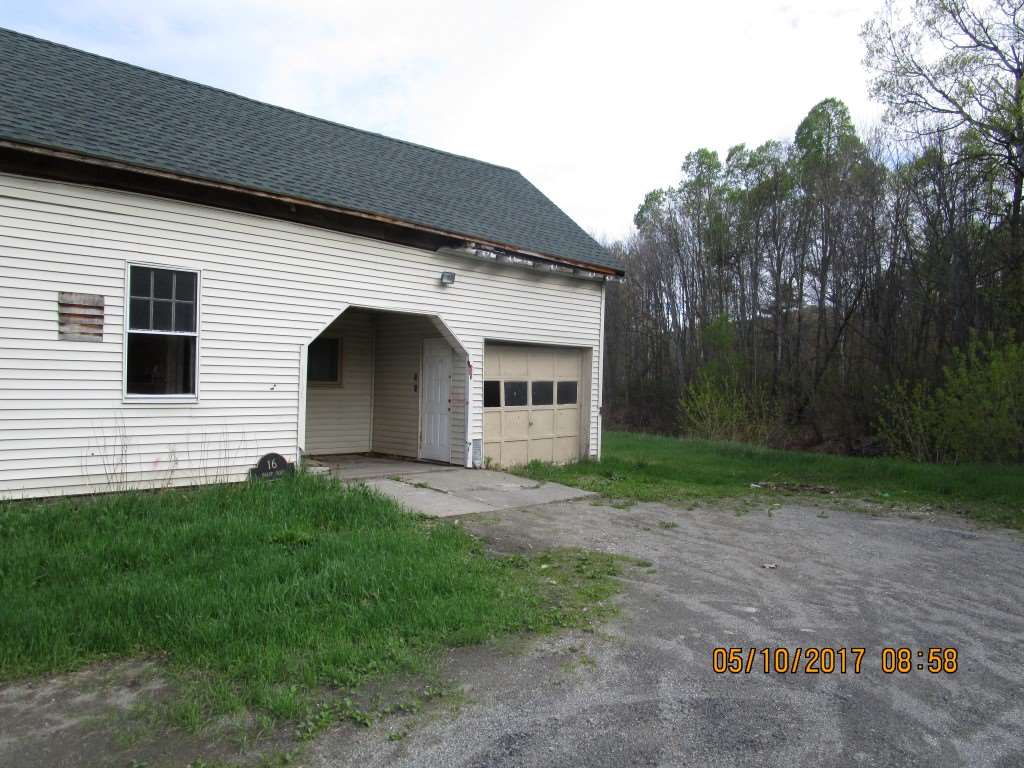 16 Knapp Road Middlesex, VT 05602 - Photo 3 of 13