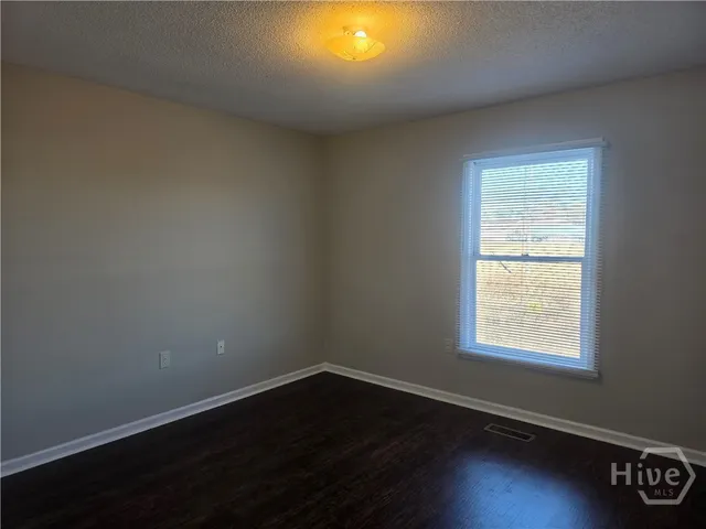 $1,000 | 230 Lanier Drive, Unit 289, Statesboro, GA 30458