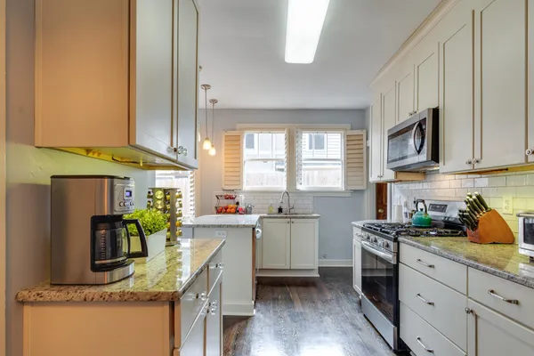 $649,000 | 1499 Harbert Avenue, Memphis, TN 38104