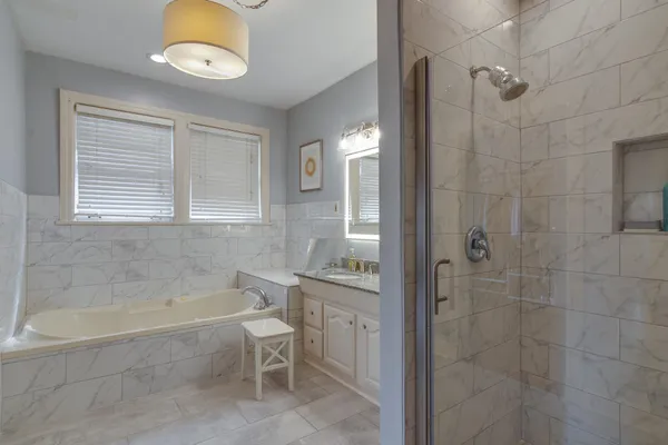 $675,000 | 1499 Harbert Avenue, Memphis, TN 38104