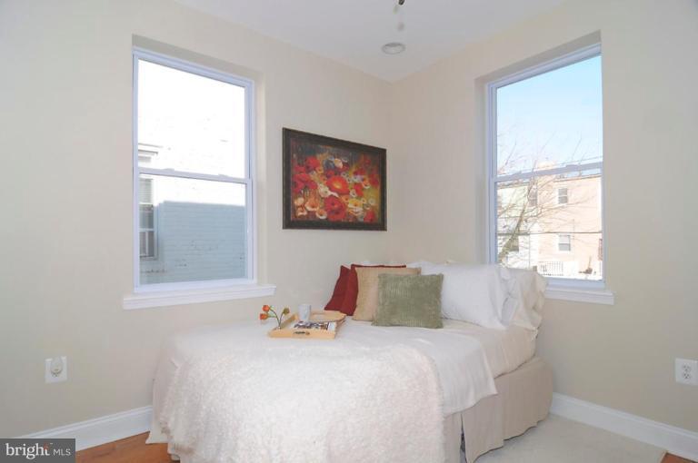 513 Rittenhouse Street Northwest Washington, DC 20011 - Photo 11 of 15 Bedroom #2