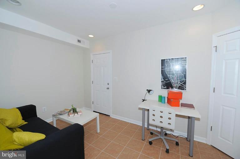 513 Rittenhouse Street Northwest Washington, DC 20011 - Photo 13 of 15 Study