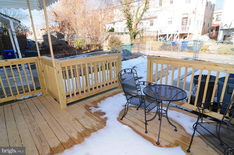 513 Rittenhouse Street Northwest Washington, DC 20011 - Photo 7 of 15 Deck