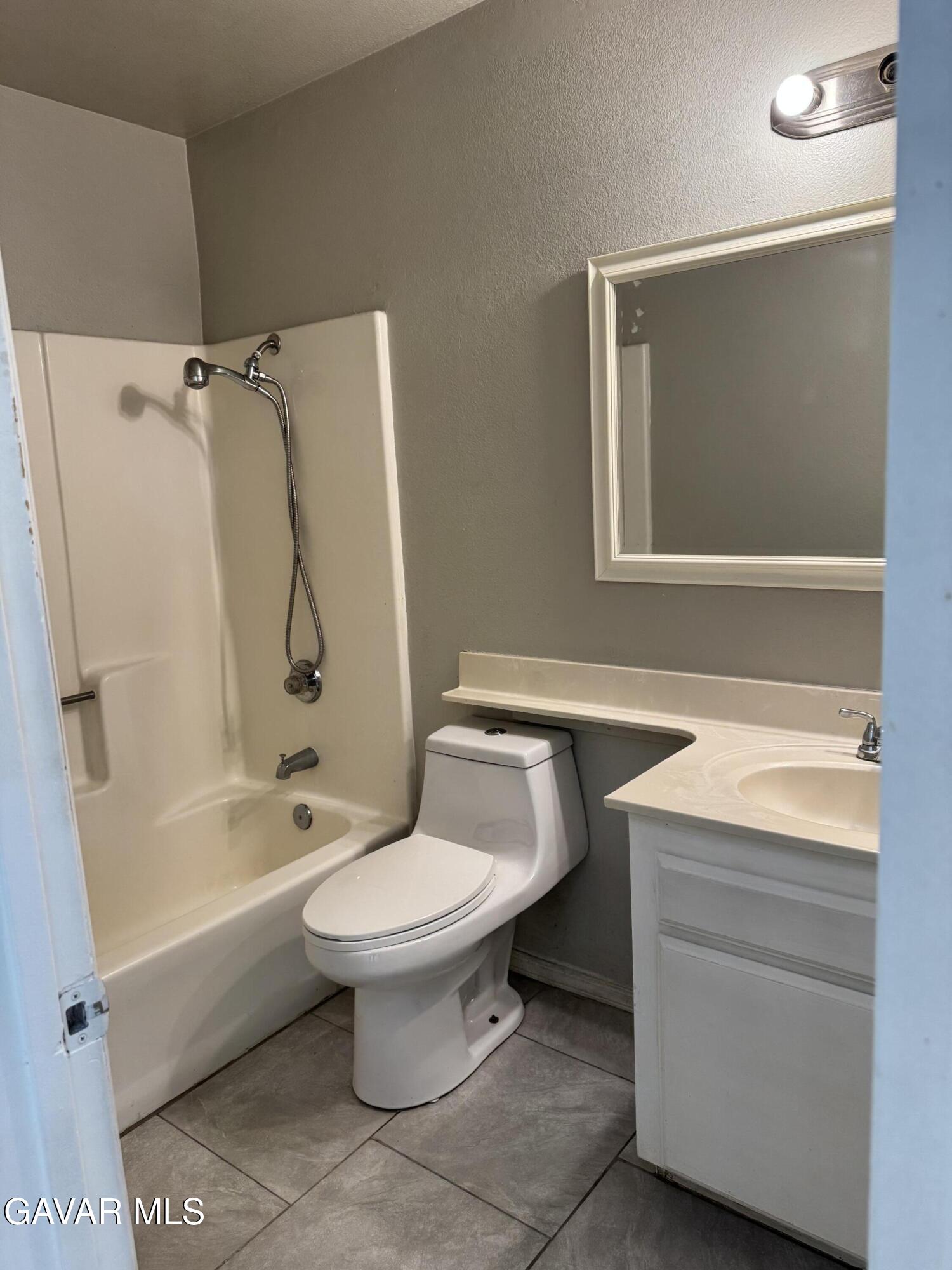 39457 Frontier Circus Street Palmdale, CA 93591 - Photo 26 of 37 IMG_6380