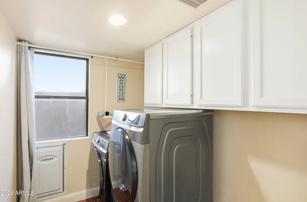 $568,500 | 1413 East Vaughn Avenue, Gilbert, AZ 85234