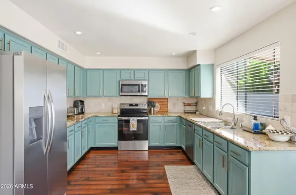 $568,500 | 1413 East Vaughn Avenue, Gilbert, AZ 85234