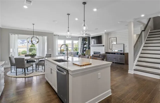 $644,235 | 4915 Rosarian Drive, Cumming, GA 30040