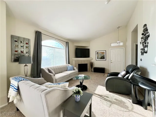 $1,823 | 700 Carnegie Street, Unit 222, Henderson, NV 89052