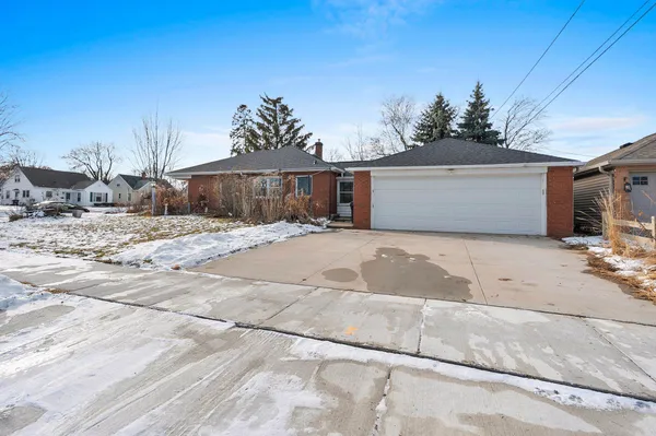 134 East Byrd Street, Appleton, WI 54911