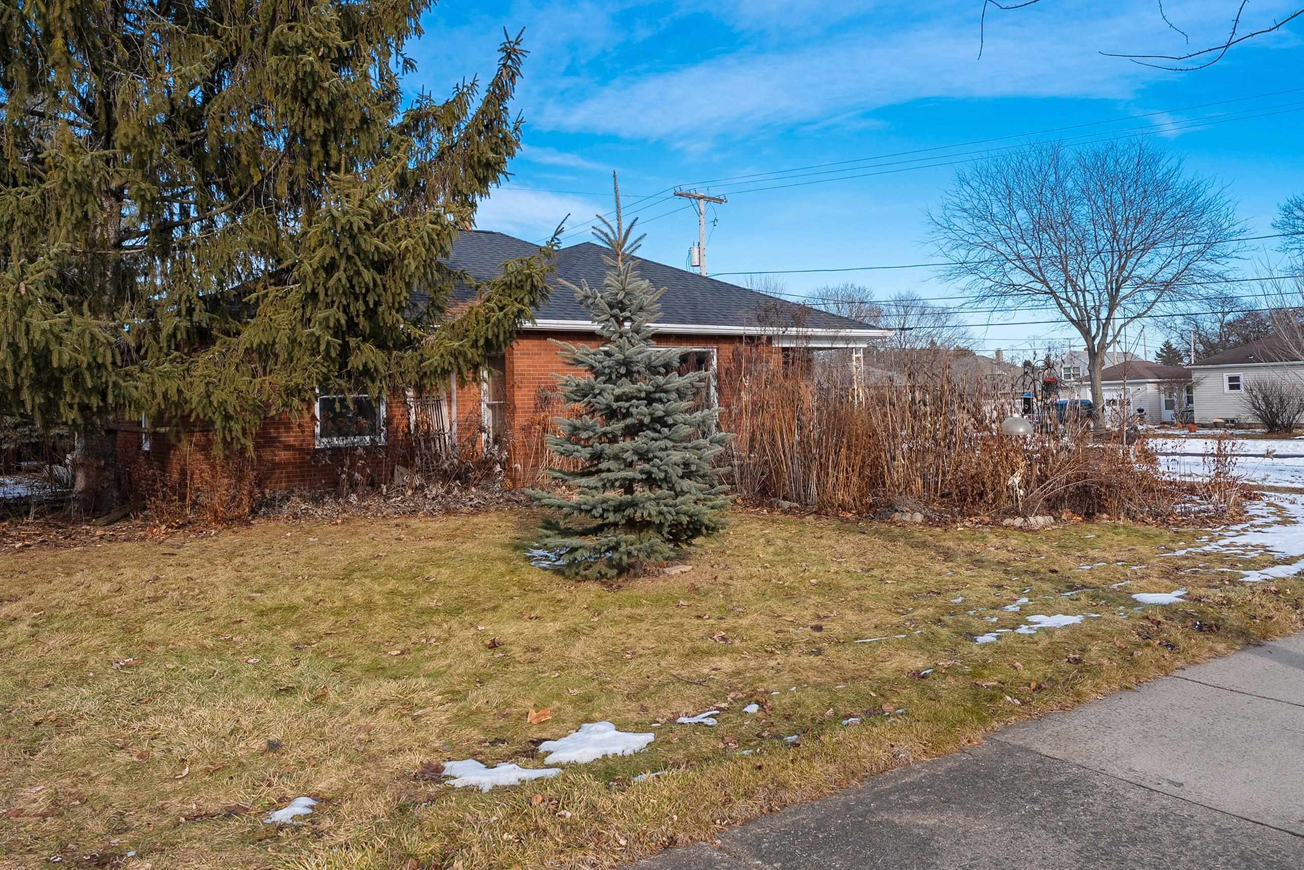 134 East Byrd Street Appleton, WI 54911 - Photo 36 of 50