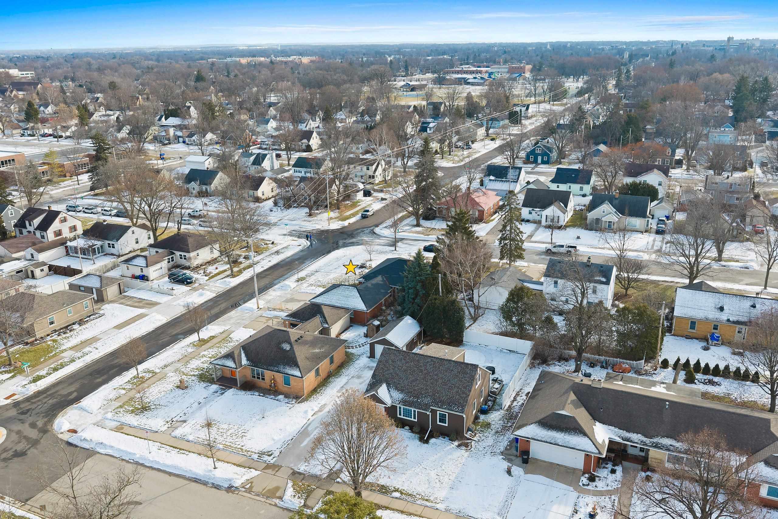 134 East Byrd Street Appleton, WI 54911 - Photo 40 of 50