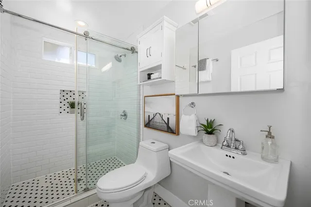 $1,539,000 | 737 Molino Avenue, Long Beach, CA 90804