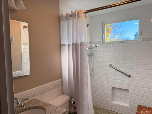 $699,000 | 10 Armell Street, Huntington Station, NY 11746