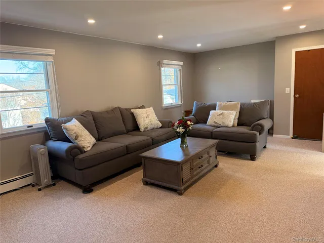 $699,000 | 10 Armell Street, Huntington Station, NY 11746