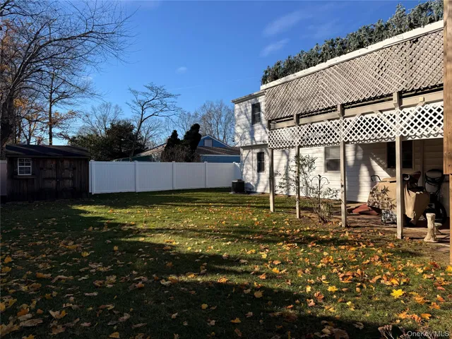 $699,000 | 10 Armell Street, Huntington Station, NY 11746