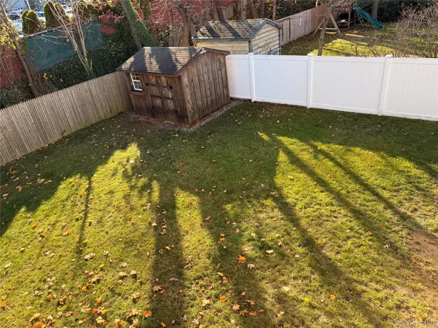 $699,000 | 10 Armell Street, Huntington Station, NY 11746