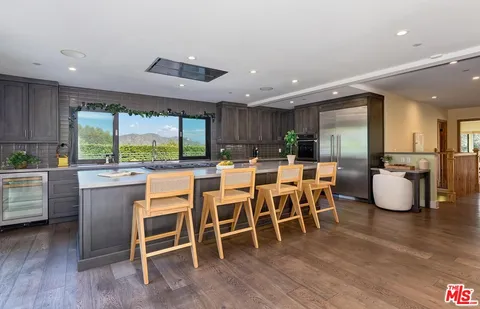 $4,595,000 | 2841 Montcalm Avenue, Los Angeles, CA 90046