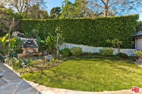 $4,595,000 | 2841 Montcalm Avenue, Los Angeles, CA 90046