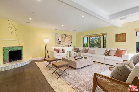$4,595,000 | 2841 Montcalm Avenue, Los Angeles, CA 90046