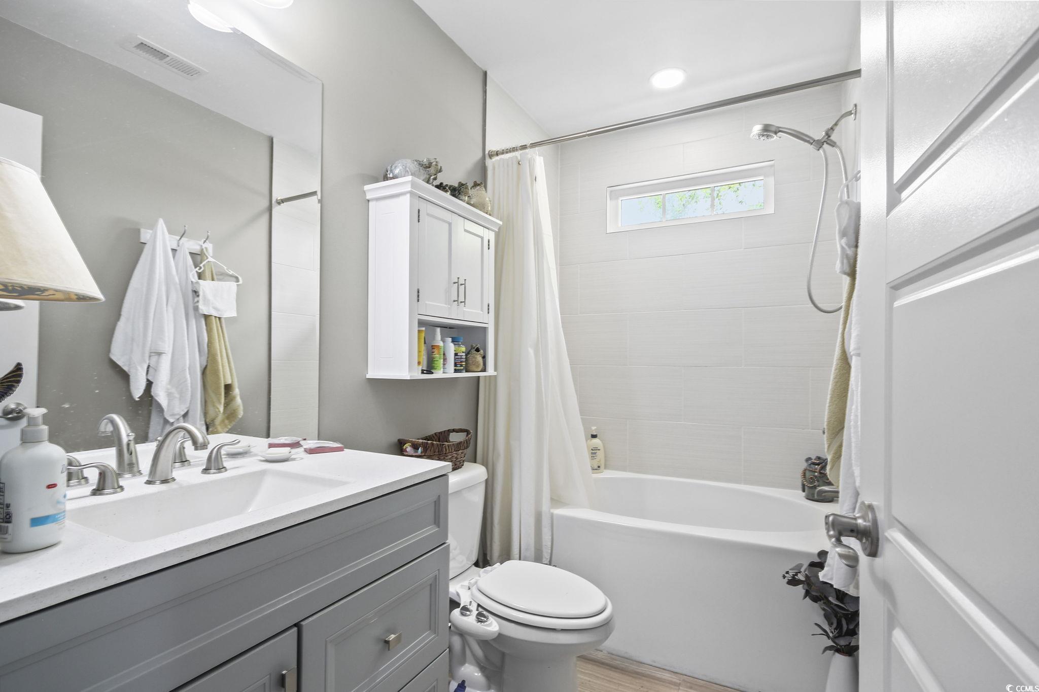 610 Bayview Drive Georgetown, SC 29440 - Photo 11 of 37