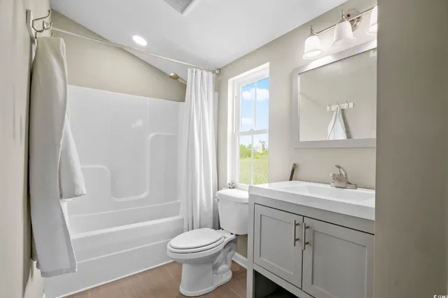 $435,000 | 610 Bayview Drive, Georgetown, SC 29440