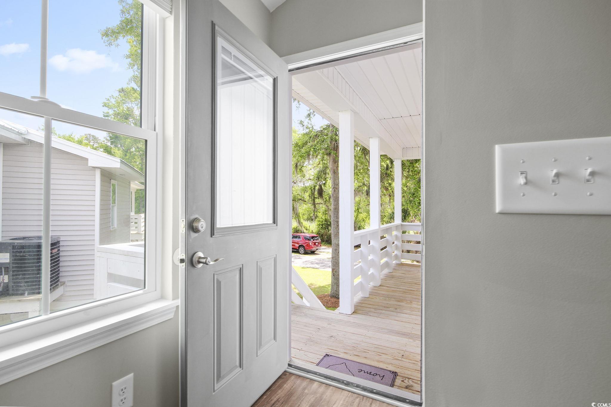 610 Bayview Drive Georgetown, SC 29440 - Photo 2 of 37